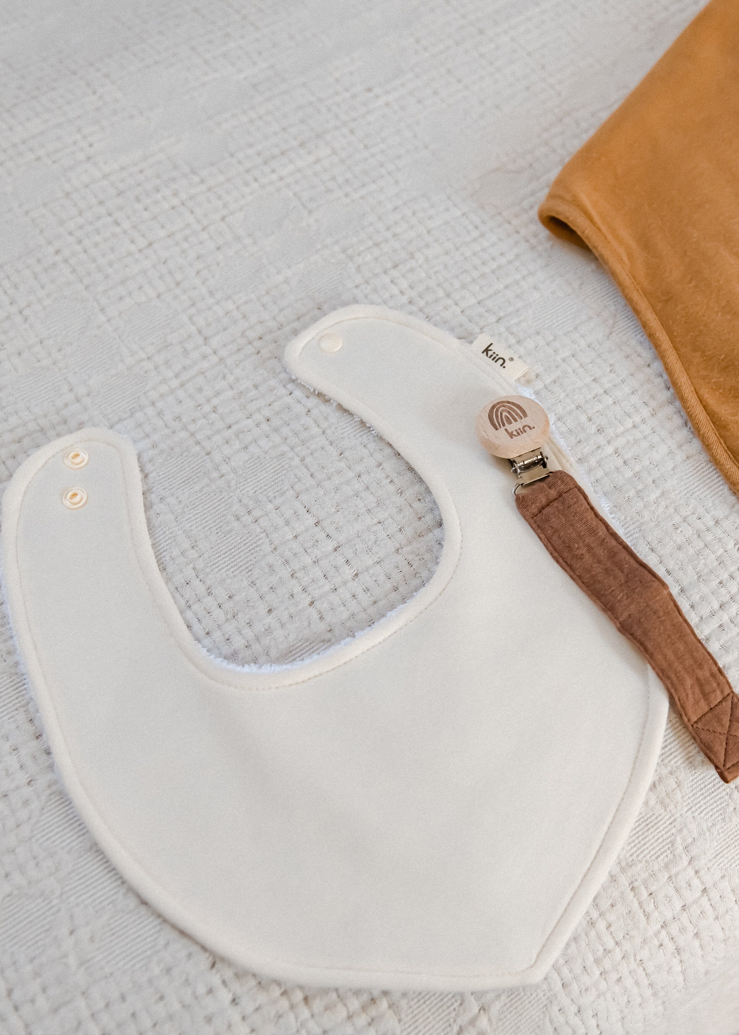 Dribble Bib - Image 7