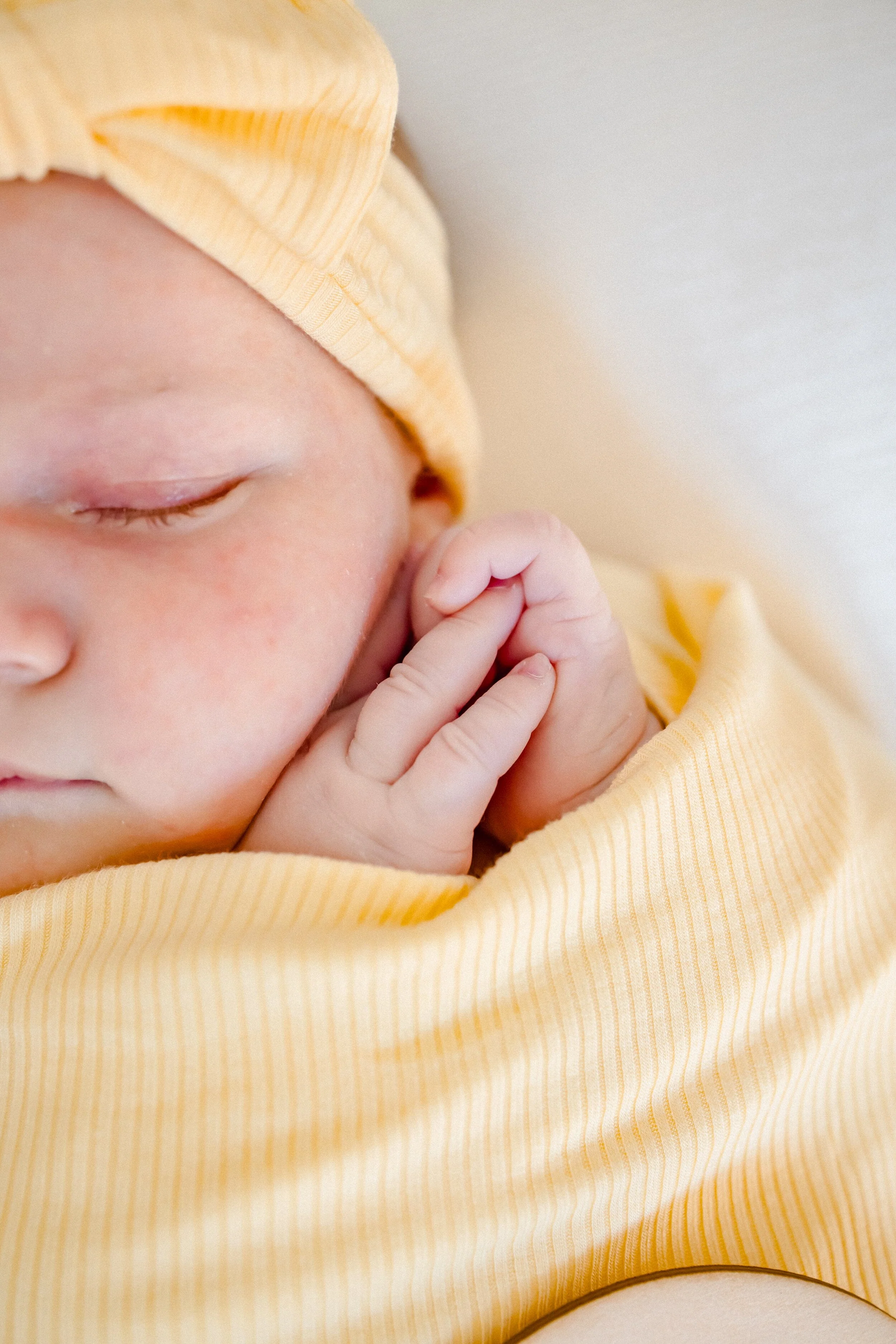 Bamboo Stretch Swaddle - Image 9