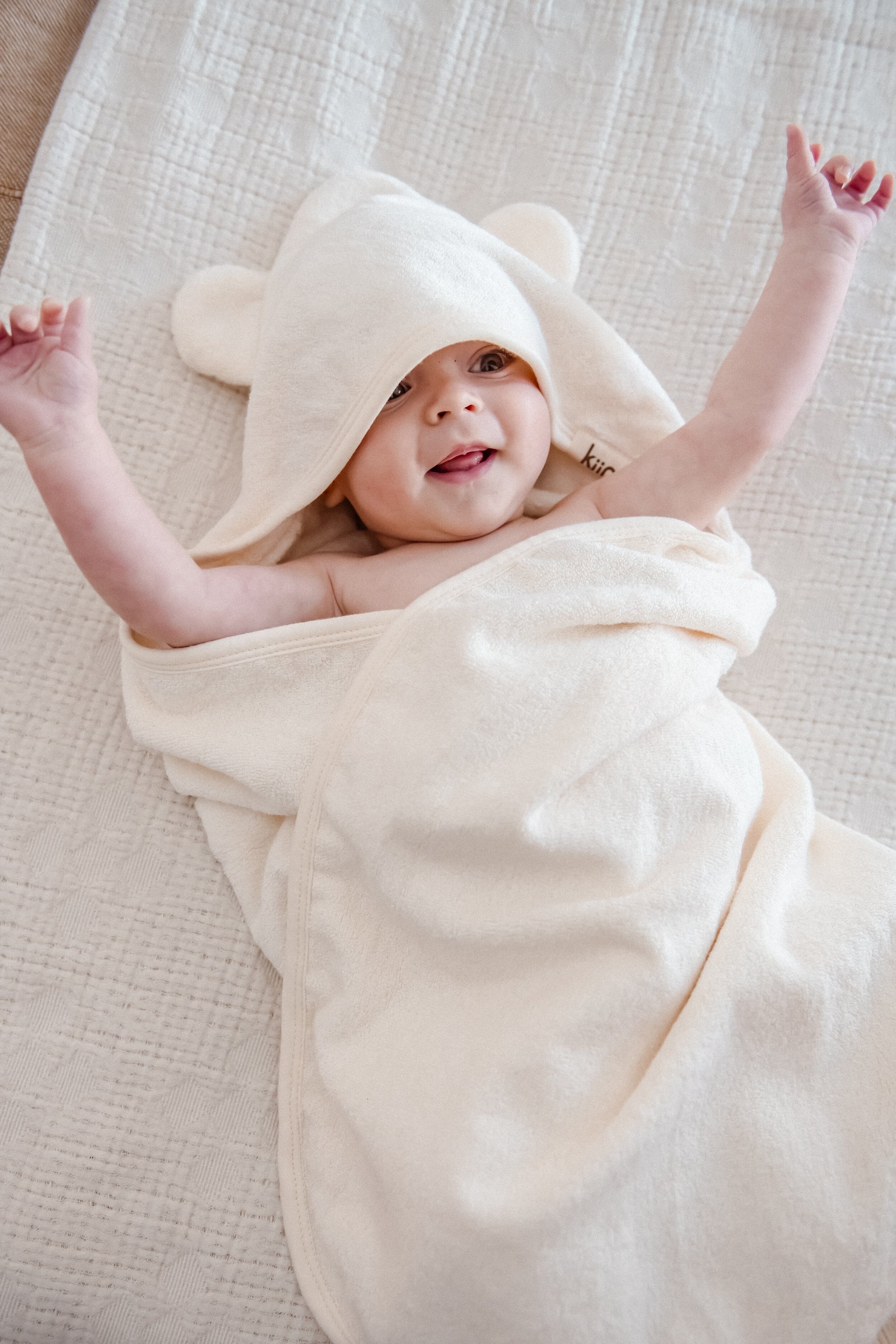 Hooded Towel - Image 7