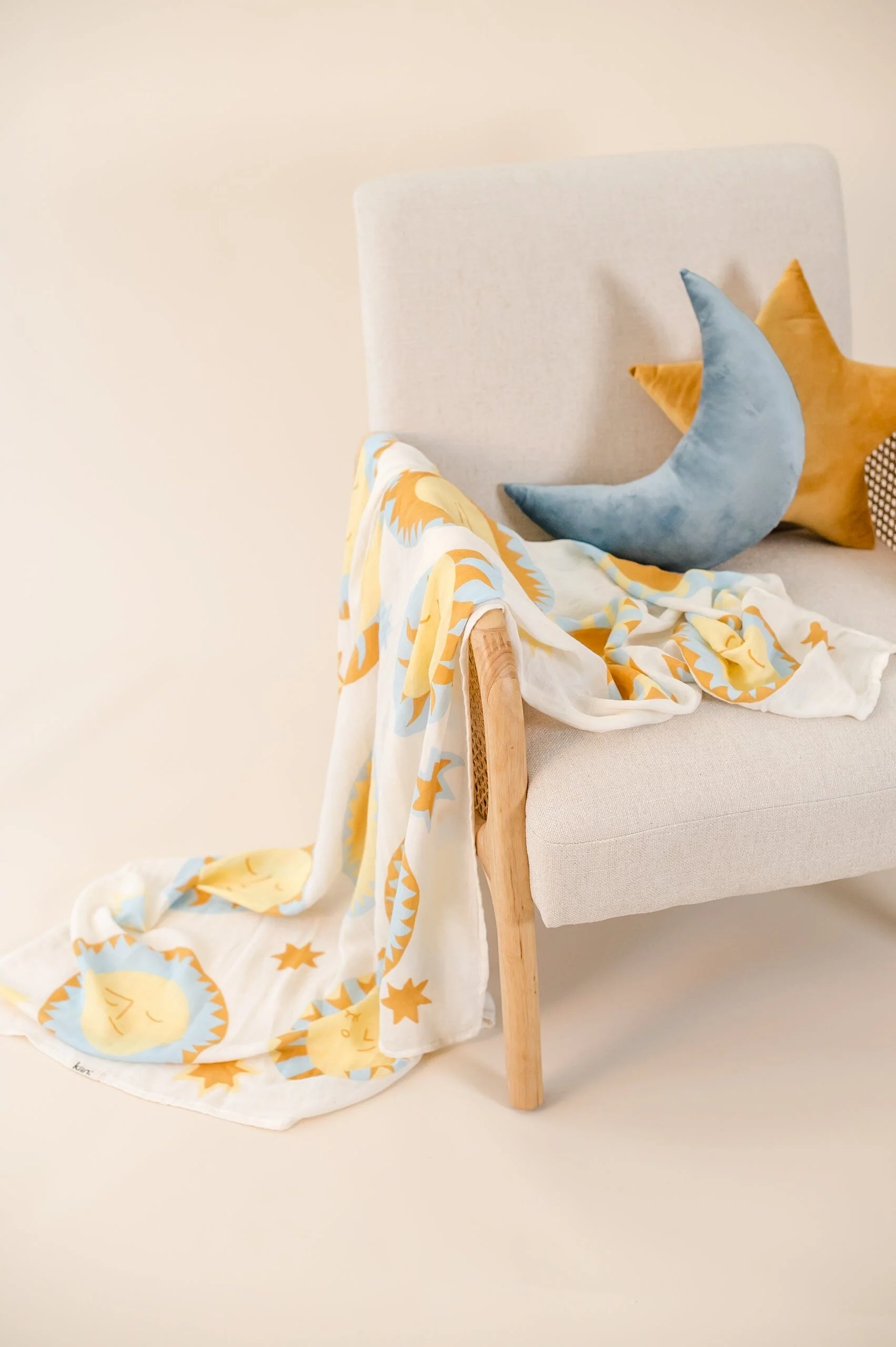 Organic Muslin Swaddle - Sunny Day (Limited Edition) - Image 17