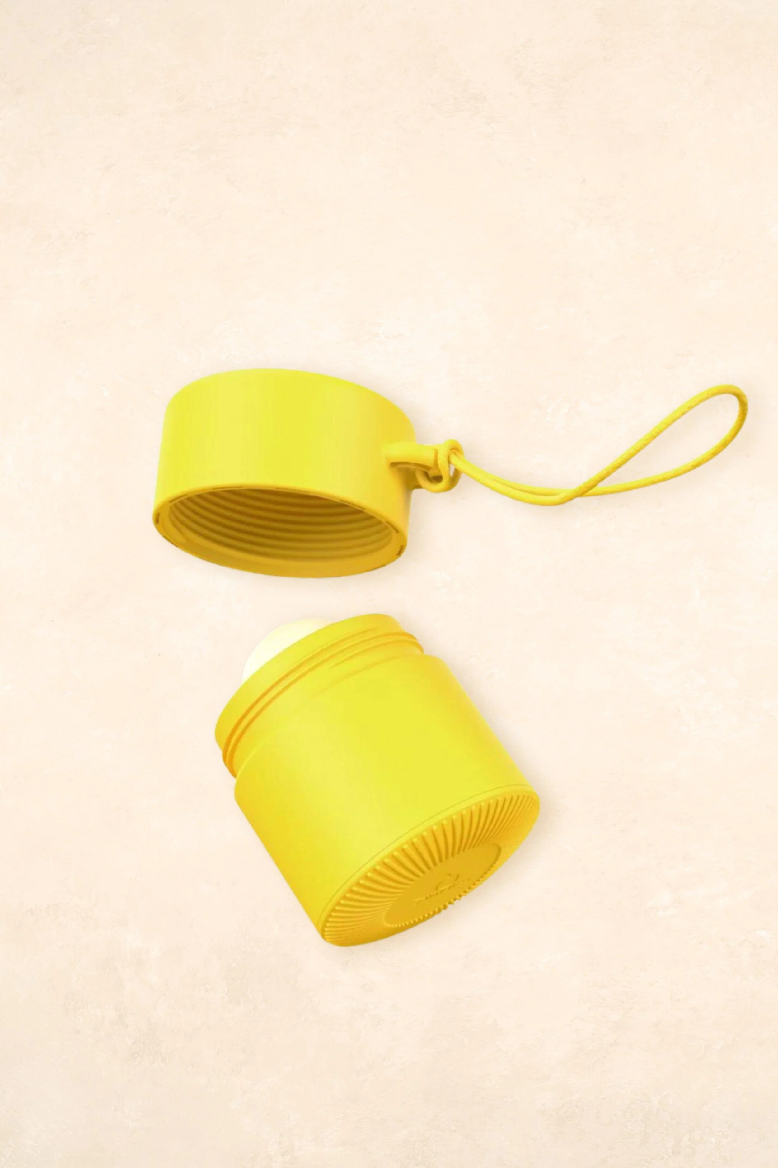 Refillable Sunscreen Applicator - Image 3