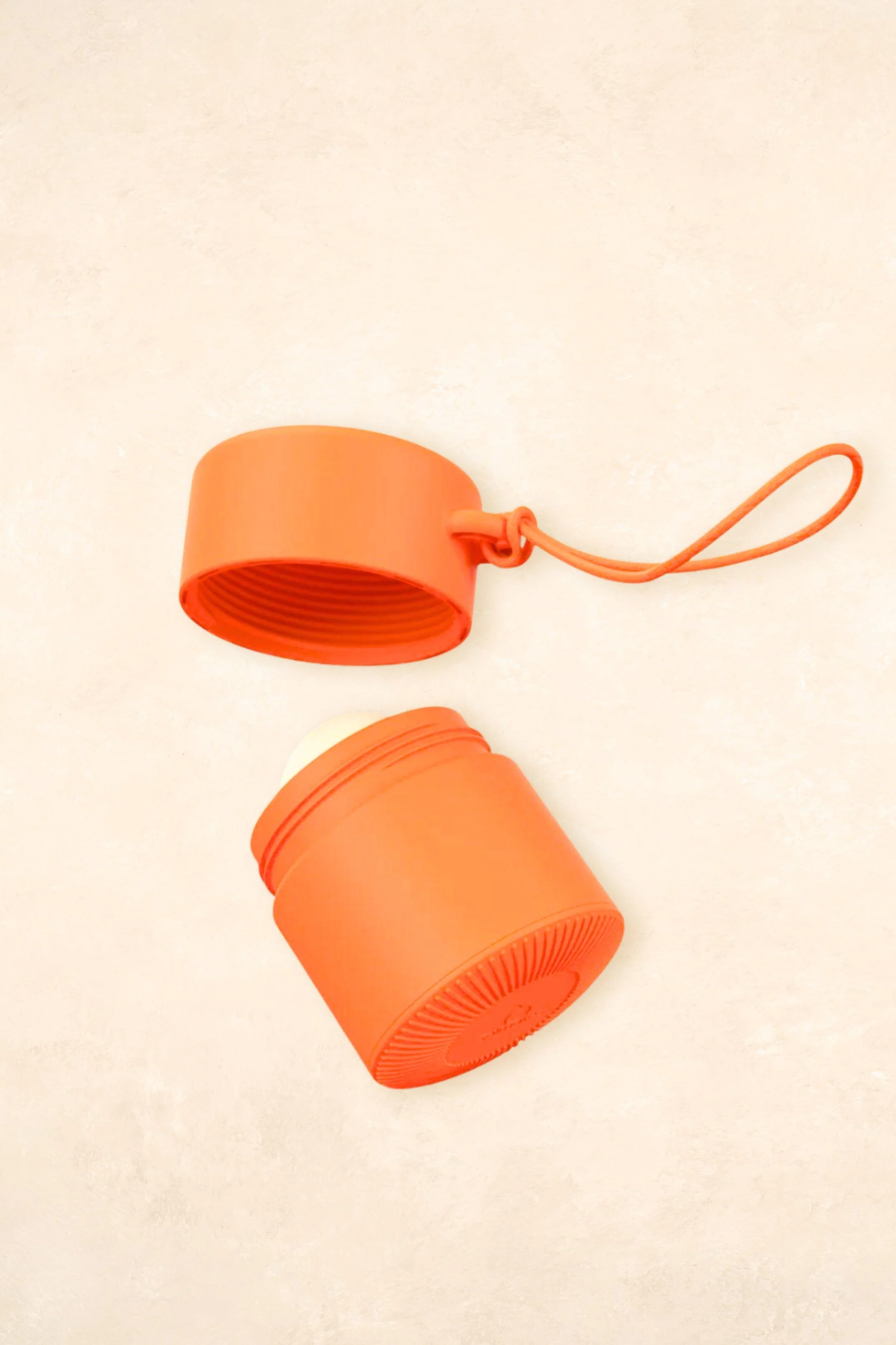 Refillable Sunscreen Applicator - Image 9