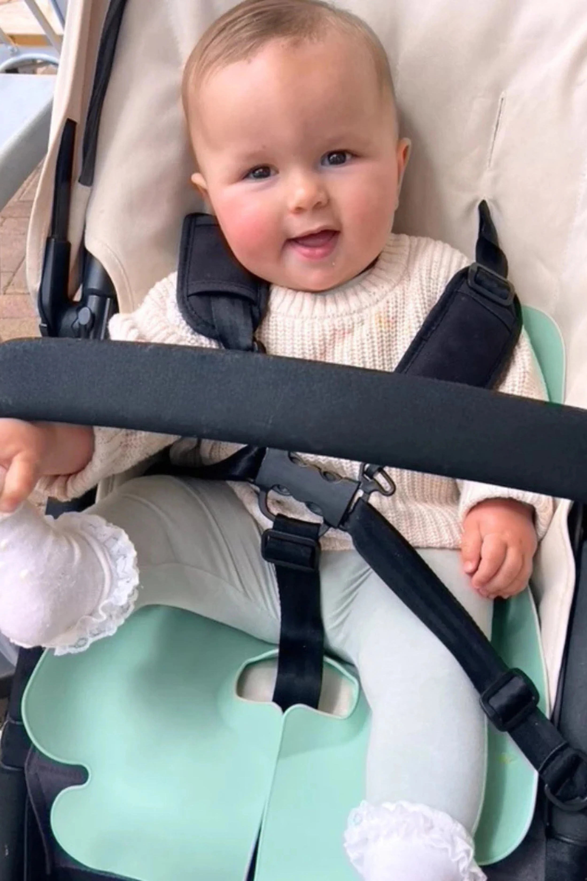 Waterproof Car Seat & Pram Liner - Image 13